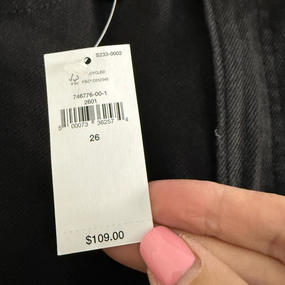 Jeans - Picture 6 of 8